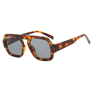 Lunettes de soleil pilote européennes et américaines 2024, monture PC polyvalente à barre unique, nouveau style, design simple et personnalisé, pour la photographie de rue - Product Image 6