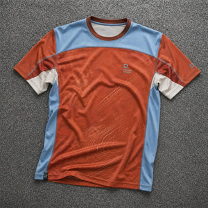 เสื้อแพเดล OEM พรีเมียม ระบายอากาศได้ดี แห้งเร็ว พร้อมช่องระบายอากาศแบบตัดด้วยเลเซอร์ และลายพิมพ์แบบซับลิเมชั่นสีดินเผา - Product Image 1