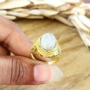 Anillo Boho de Piedra Lunar de Alta Calidad, Joyería Boho de Latón para Mujer, Chapado en Oro de 18k, Anillo Tribal Vintage para Venta al por Mayor/OEM/ODM - Product Image 4