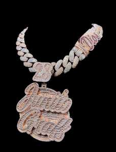 Collier pendentif hip-hop en or massif 18 carats plaqué or rose avec moissanite et breloque « 23 » pour homme - Product Image 1
