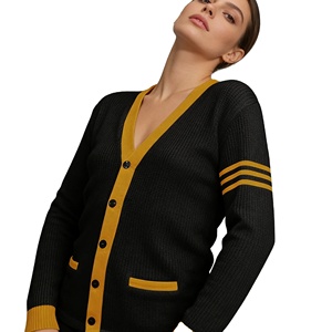 Créez vos propres pulls en tricot à col en V de haute qualité avec logo personnalisé pour les sororités/fraternités/écoles/collèges/universités - Product Image 4