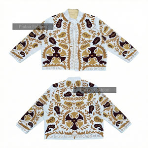 Vêtement d'hiver en velours brodé artisanal, esthétique bohème, respirant, écologique, en coton, pour femmes, motif floral de luxe - Product Image 4