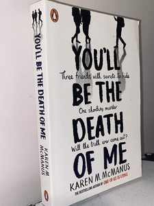 Tú serás la causa de mi muerte de Karen M. McManus, libro de ficción en inglés para jóvenes adultos, edición en papel. - Product Image 4