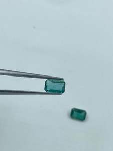 มรกตธรรมชาติทรงบาแกตต์สีเขียว 4x6 มม. 0.90 กะรัต สำหรับทำเครื่องประดับ - Product Image 3