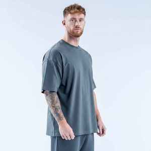 T-shirt gris à manches courtes et col rond pour homme, coupe classique, décontracté, en jersey tricoté uni, design simple - Product Image 5