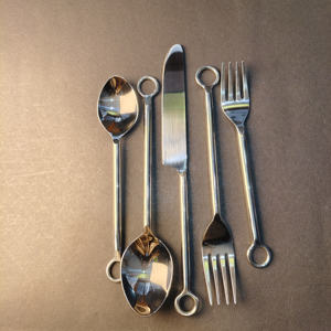 Juego de Cubiertos de Acero Inoxidable Moderno con Mango Ergonómico Ondulado, Incluye Tenedor para Cena, Tenedor para Ensalada, Cuchillo, Cuchara para Sopa y Cuchara para Té - Product Image 3