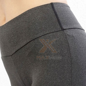 Ensemble de yoga pour femme fabriqué en usine, produit phare, style unique, logo frontal uni, respirant, 2 pièces en Spandex/Polyester - Product Image 6