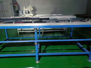 Table d'impression manuelle à écran plat en acier inoxydable Cadre d'écran mobile et lit sous vide pour l'impression de feuilles de plastique en papier - Product Image 3