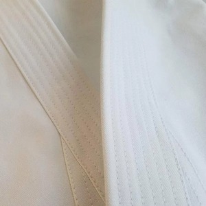 Trajes de Karate de Alta Calidad de Secado Rápido, Uniformes de Artes Marciales con Color Personalizado, Tela Transpirable, Hechos a un Precio Razonable - Product Image 5