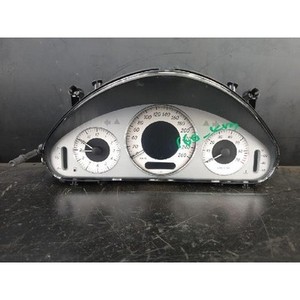 ชุดหน้าปัดมือสองสำหรับรถยนต์ E-class รุ่น 2115409511 - Product Image 1