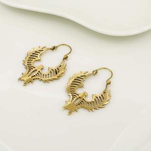 Boucles d'oreilles créoles aigle plaqué or, en alliage de laiton vintage, bijoux unisexe - Product Image 2