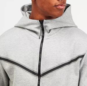 Conjunto Deportivo Informal de Invierno con Capucha y Corte Ajustado, 100% Algodón, Material Duradero, Chándal para Hombre de Alta Calidad - Product Image 6