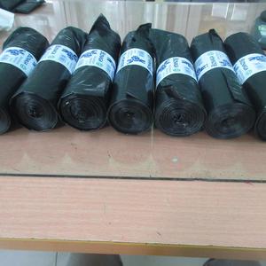 Bolsas de Basura Ecológicas de LDPE/HDPE en Rollo, a Prueba de Fugas, con Sellado Térmico, Base Plana, Reciclables, Tamaños Personalizados para Uso Doméstico y Comercial - Product Image 4