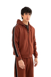 ชุดวอร์มมีซิปน้ำหนักเบาผ้าคอตตอน100% ดีไซน์ใหม่ล่าสุด - Product Image 3