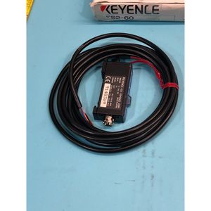 เซ็นเซอร์วัดระดับน้ำ Keyence FS2-60, 187930 - อุปกรณ์และอะไหล่เซมิคอนดักเตอร์ระดับโลกที่เชื่อถือได้ - Product Image 1