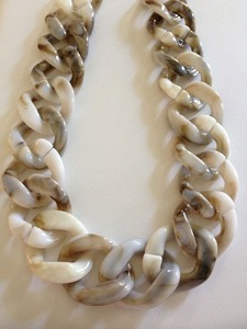 Collar de Cuentas de Resina Epoxi Colorido, Hecho a Mano, Moderno, de Lujo, Regalo Empresarial, Accesorio de Joyería para Niñas y Mujeres - Product Image 6