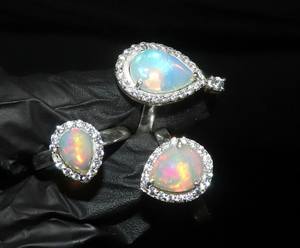 Natural Ethiopian Opal Ring Sterling <b>Silver</b> Designer Ring Handmade Luxury Natural Gemstone Jewelry For Women - Product Image 5