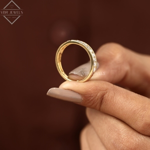 Bague de mariage en or jaune avec diamants taille ronde sertis en canal, bijoux de mariée de luxe pour femme, fournisseur pour anniversaire - Product Image 5