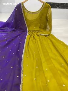 Nuevo Conjunto de Kurti y Dupatta en Línea A, Listo para Usar, con Georgette Sintético, Bordado Butti y Cordón, para Mujer, Fabricante de Moda - Product Image 3