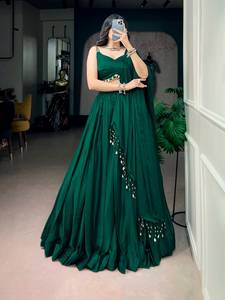 Ensemble Lehenga Choli en satin de soie émeraude infroissable avec dupatta brodé, tenue de mariage indienne traditionnelle pour femme, longueur ras du sol - Product Image 3