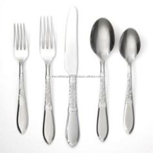 Juego de Cubiertos de metal moderno para cocinas elegantes que ofrecen un aspecto elegante y una experiencia gastronómica Premium diaria - Product Image 1