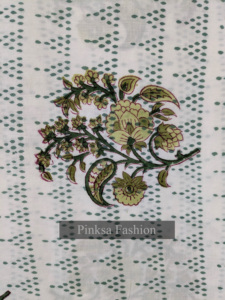 Tela de Algodón Estampada a Mano con Motivos Florales Tradicionales de Jaipur, India, para la Confección de Prendas y la Elaboración de Colchas - Product Image 2