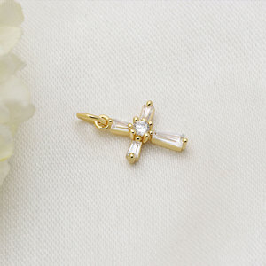 Pendentif Croix en Argent Sterling 925 Plaqué Or avec Zircon Cubique pour la Fabrication de Bijoux DIY - Vente en Gros - Product Image 2
