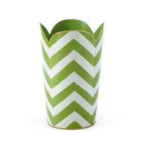 Contenedores metálicos irónicos con estampado verde y blanco de Parrot, aptos tanto para uso residencial como comercial, garantizan un almacenamiento confiable de residuos. - Product Image 2