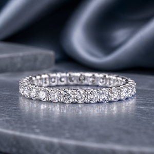 Bague d'éternité de luxe en moissanite taille ronde, en argent sterling S925, qualité VS EF, pour femme, idéale pour mariage ou anniversaire - Product Image 1