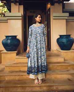 Salwar Kameez Traditionnel Exclusif pour Femmes, Style Indien/Pakistanais, en Coton Embossé, Anti-humidité, Extensible, Séchage Rapide, Toutes Tailles - Product Image 3