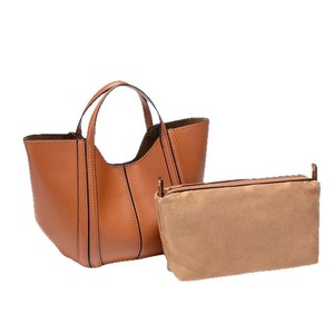 Sac fourre-tout minimaliste en cuir véritable noir avec bandoulière amovible, design ouvert, style féminin - Product Image 3