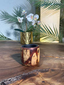 Quemador de Incienso NaturaLuxe de Resina Epoxi, Soporte Premium Hecho a Mano de Madera y Resina con Bandeja Artística para Recoger Cenizas, Ideal para Meditación - Product Image 2