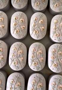 Luxury Modern Cotton Multifunction Birthday <b>Gift</b> Dessert Baklava Dates Chocolate Bar Embroidery <b>Pink</b> Food Cradle <b>Box</b> Candy Sweet - Product Image 2
