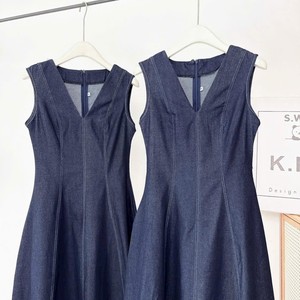Vestido Midi Personalizable de Lino Liso Vintage con Cintura Imperio, Transpirable, Sin Mangas, Sin Tirantes, Silueta Acampanada para Marcas de Moda - Product Image 5
