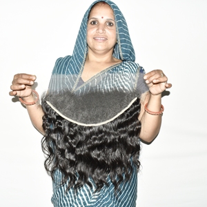 Cabello Humano Virgen Vietnamita de Alta Demanda, Frontal HD 13*6, Cabello Natural 100% sin Procesar de Templo, Ondulado Natural, Sin Enredos - Product Image 3