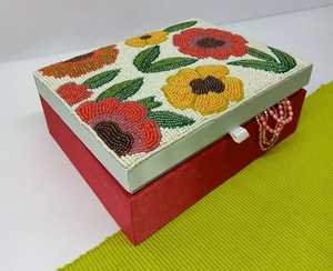 B.H CRAFTS Caja de Joyería de Terciopelo Bordada con Flores, Rectangular, Estilo Boho, con Tapa, Organizador, Decoración para el Hogar, Flores Rosas y Azules - Product Image 6