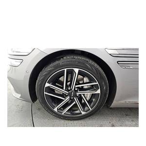 Genesis 2024 G80 2.5 Turbo AWD 20 954 km Boîte de vitesses automatique Cuir Caméra latérale gauche - Genesis G80 2.5 Turbo Automatique Cuir Gauche 2024 - Product Image 5