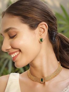 Conjunto de Collar y Pendientes de Aleación Chapada en Oro de 18K con Diseño Floral para Joyería de Boda para Mujer - Product Image 4
