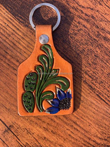 Porte-clés en cuir taillé sculpté à la main Porte-clés en cuir de forme exotique mignon Accessoires en cuir taillé Porte-clés mignons pour unisexe - Product Image 4