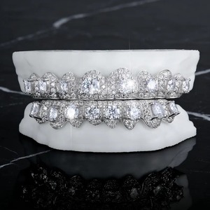 Piedras de moissanita para grillz, grillz de corte brillante, moissanita de corte redondo, grillz baguette, grillz micro pavé, grillz iced smile, personalizados - Product Image 3
