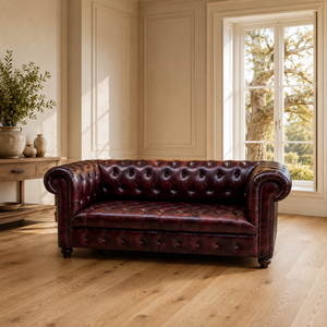 Sofá Chesterfield Convertible Moderno y Tradicional de 2 Plazas, Tapizado en Cuero Genuino, Patas de Madera, Compacto para Sala de Estar - Product Image 2
