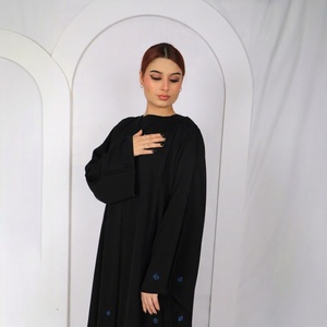 Abaya noire pour femmes avec bordure en dentelle, manches longues, longueur au sol, col rond, robe de prière modeste, mode musulmane du Moyen-Orient pour femmes musulmanes - Product Image 1