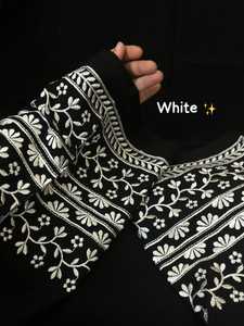 Abayas élégantes et modestes brodées à la main pour femmes! - Product Image 2