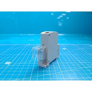 Protecteur de circuit Fuji CP31FM/7 CP31F-M007, utilisé comme pièce détachée pour équipement semi-conducteur d'époque - Product Image 2