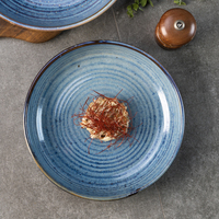 Assiettes et plats de service YAYU pour la restauration hôtelière, en céramique émaillée bleue, pour sashimi et cuisine japonaise moléculaire