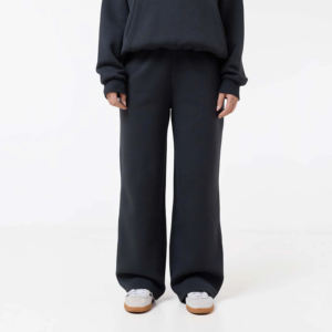 Conjunto Deportivo Negro Estampado para Mujer - Sudadera Holgada Informal y Pantalones Deportivos para Gimnasio, Correr y Actividades Deportivas, Tallas S-XXL, OEM/ODM - Product Image 4