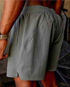 Shorts Bermuda pour Homme Gris Uni à Séchage Rapide avec Taille Élastique et Poches, Taille Moyenne, Style Sport Décontracté, Tissu 100% Polyester Tissé - Product Image 2