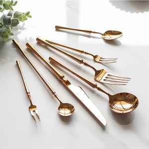 Juego de Cubiertos Modernos con Acabado Espejo, Juego de Cubiertos de Acero Inoxidable con Acabado Espejo, Duradero, para Bodas, 5 Piezas, Apto para Lavavajillas - Product Image 5