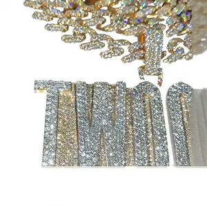 Pendentif Hip Hop Rapper personnalisé en argent sterling 925 plaqué or, entièrement serti de moissanite VVS bicolore, idéal pour les fêtes - Product Image 1