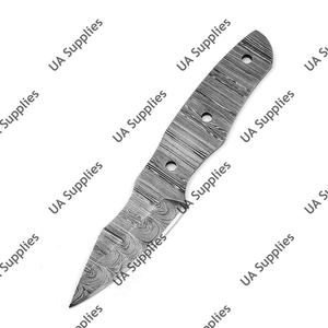 Couteau Skinner EDC professionnel en acier Damas, forgé à la main sur mesure, avec support ODM, personnalisable, lame pleine longueur, 58 HRC, ultra-affûté, faibles MOQ - Product Image 6